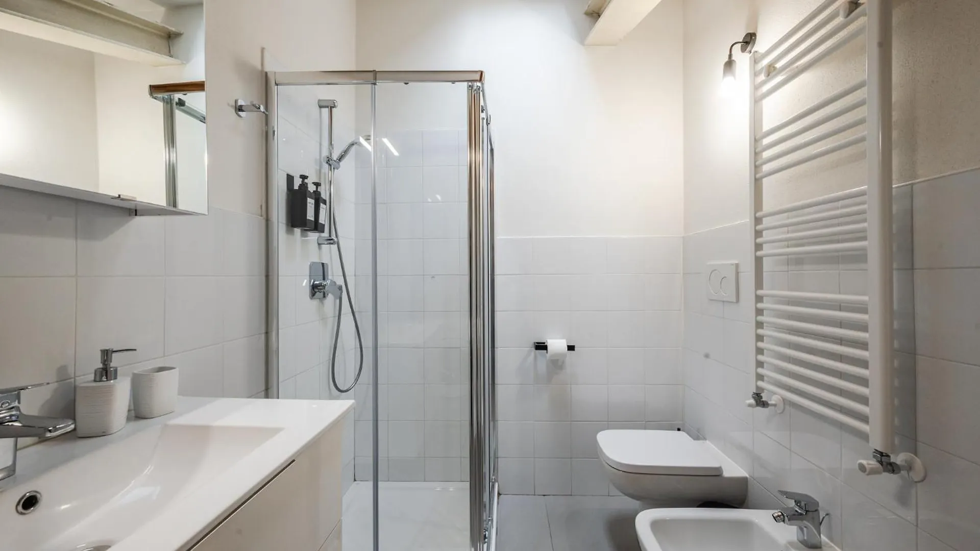 Apartment Milano - Spazioso Appartamento Vicino Metro